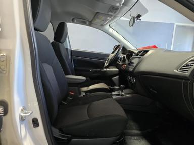 Mitsubishi RVR 2018 - Thumbnail 18