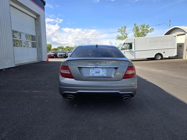 Mercedes-Benz C-Class 2013 - Thumbnail 25