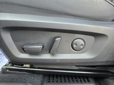Mitsubishi Outlander 2023 - Thumbnail 8