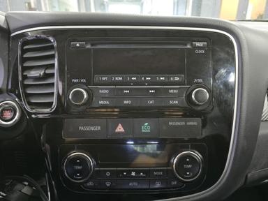 Mitsubishi Outlander 2016 - Thumbnail 12