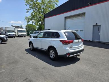 Mitsubishi Outlander 2016 - Thumbnail 4