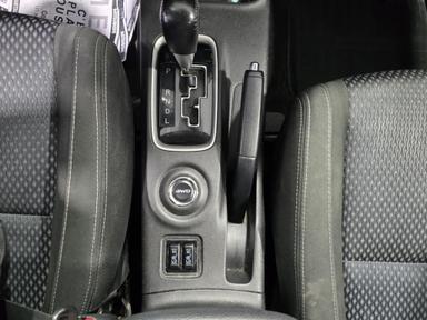 Mitsubishi Outlander 2016 - Thumbnail 13