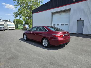 Toyota Camry 2016 - Thumbnail 4