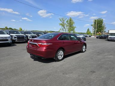 Toyota Camry 2016 - Thumbnail 3