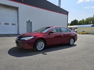 Toyota Camry 2016 - Thumbnail 1