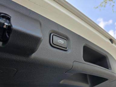 Hyundai Santa Fe 2022 - Thumbnail 31