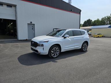 Hyundai Santa Fe 2022 - Thumbnail 1