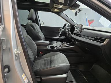 Mitsubishi Outlander 2023 - Thumbnail 20