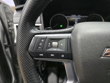 Mitsubishi Outlander 2023 - Thumbnail 13